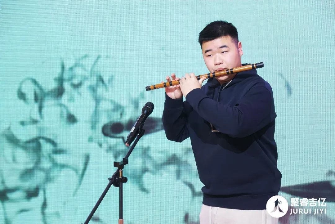 1706605791865180.jpg 18.jpg